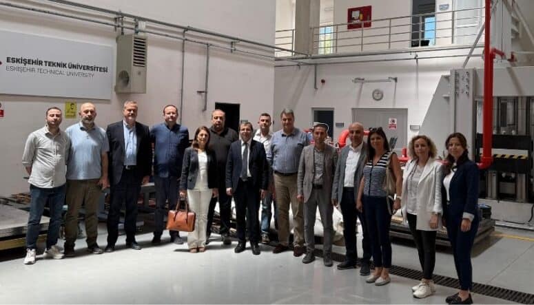 Sismik İzolatör Test Merkezine teknik inceleme