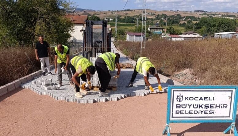 Kocaeli’de köy yolları yenileniyor: Bordür ve asfalt çalışmaları tamamlandı