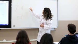 2026 Yılında &Ouml;ğretmenler İ&ccedil;in Alan Değişikliği Yer Değiştirme Takvimi Duyuruldu