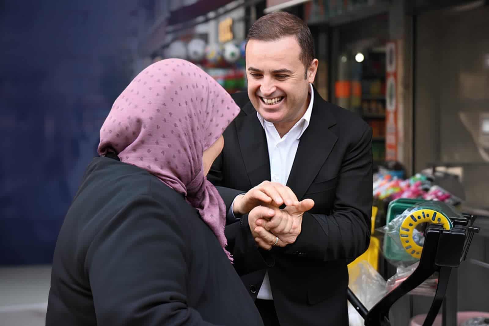 Başkan Ahmet Akın’dan Yaşlılara Saygı Haftası’nda Toplum ve Aile Vurgusu