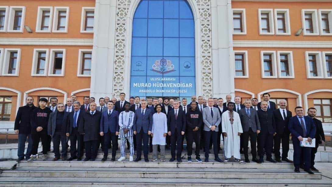 Bursa'da 'Bir Destandır Çanakkale' Programı Gençlere Tarih ve Değer Bilinci Aşılayacak