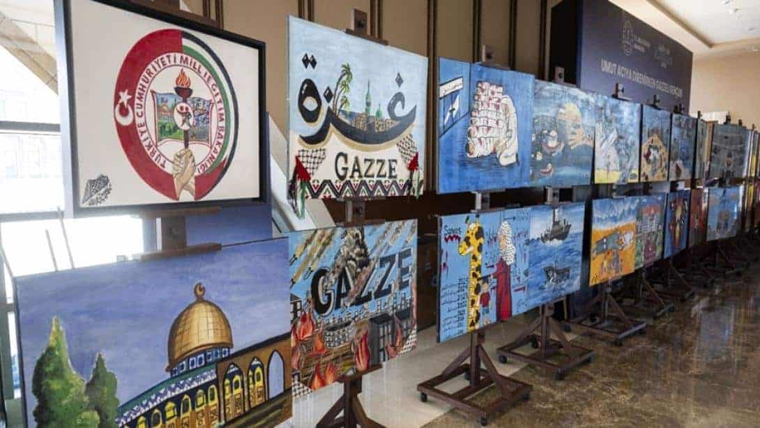 Filistinli Öğrencilerin Sanat Eserleri Beştepe'de Ramazan Boyunca Sergileniyor