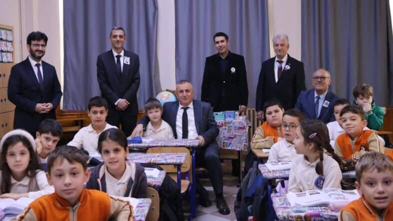 İl Millî Eğitim Müdürü Gürhan Çokgezer Karacabey’de Eğitim Çalışmalarını Yerinde Değerlendirdi